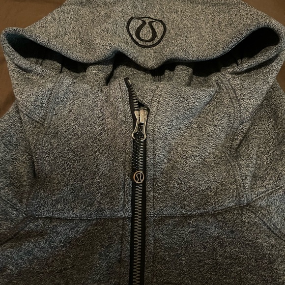 lululemon athletica Tops - LULULEMON ZIP UP